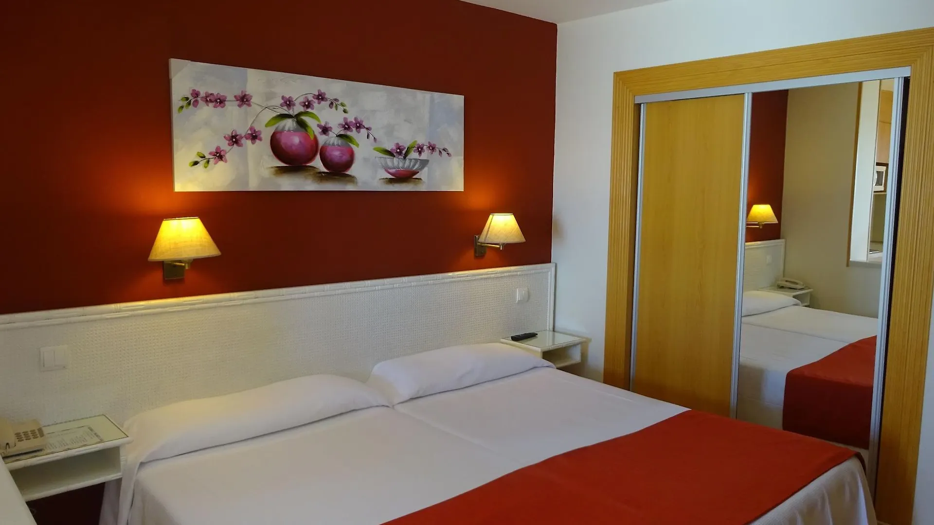 **** Apart Otel Ona Princesa Playa Marbella İspanya