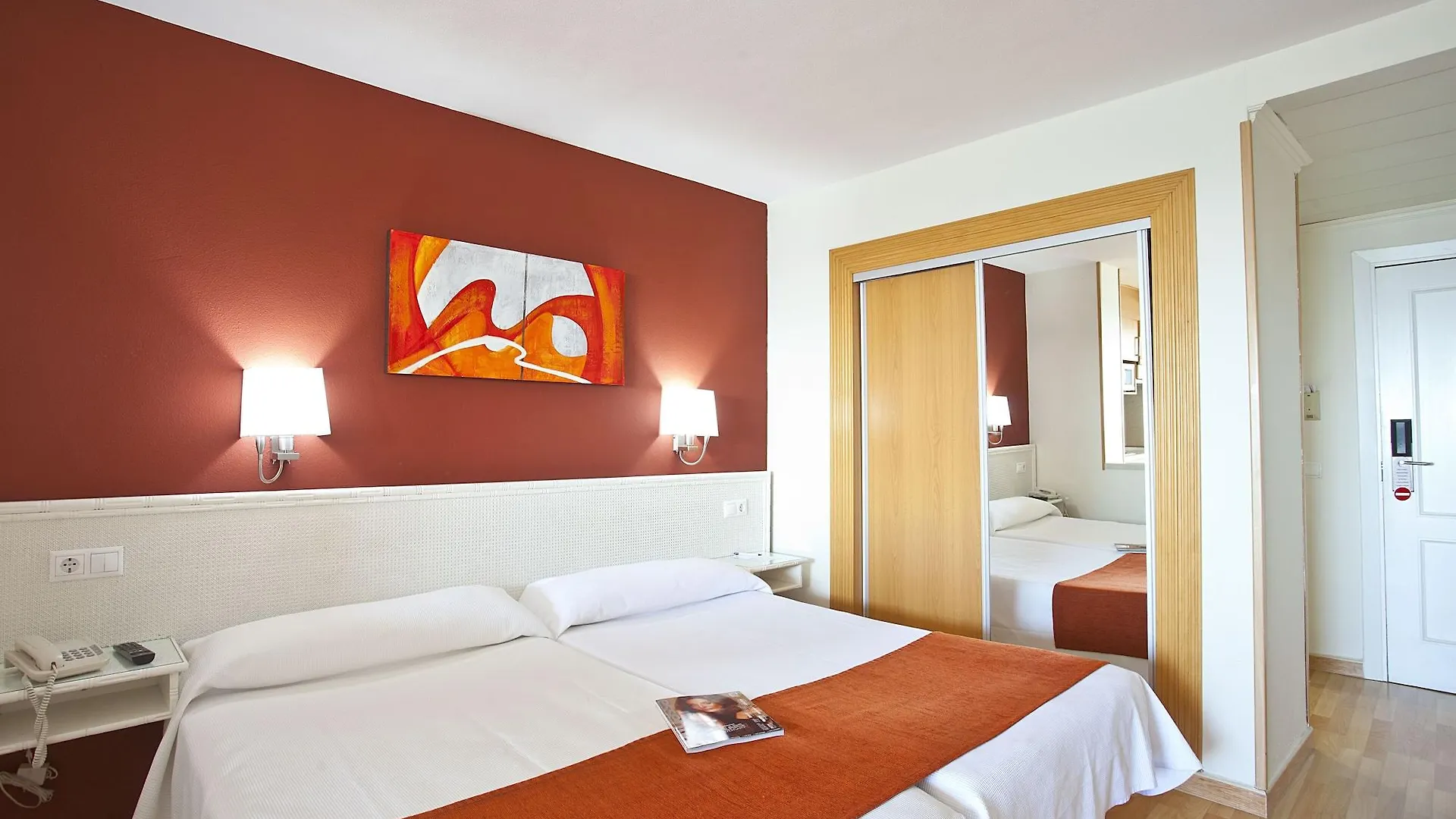 Ona Princesa Playa Marbella Aparthotel